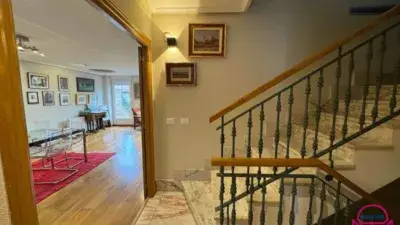 Casa Adosada 7 habitaciones Villazulema