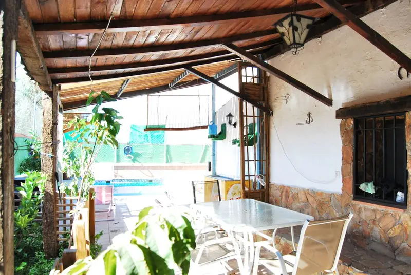 Casa con Piscina y Terraza en Riofrío Loja
