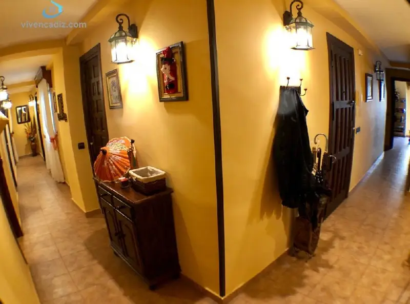 Venta Piso 6 Habitaciones Centro Histórico Cádiz