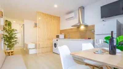 Apartamento en La Pineda a 50 metros de la playa