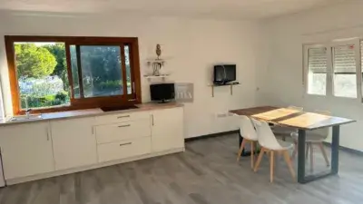 Apartamento en Alquiler en Bahia Dorada Cerca de Estepona