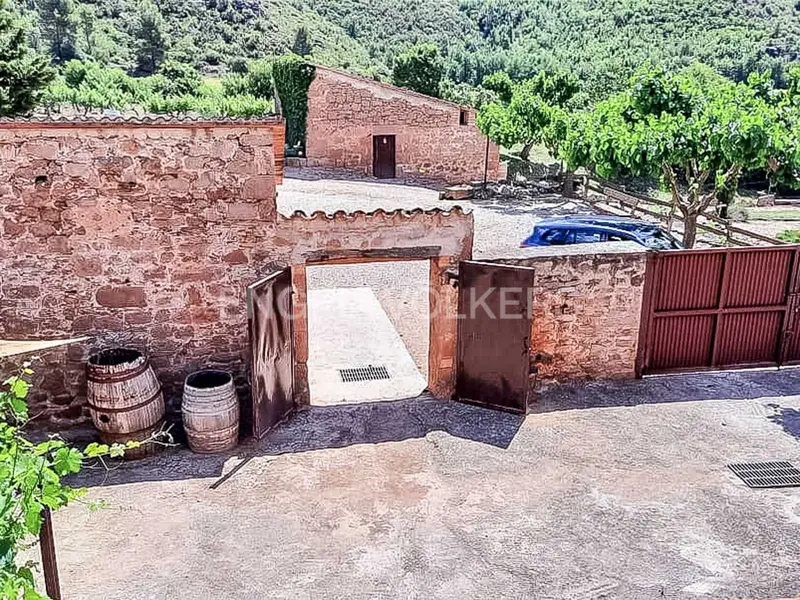 Masia rural en Navas Barcelona alquiler casa campo