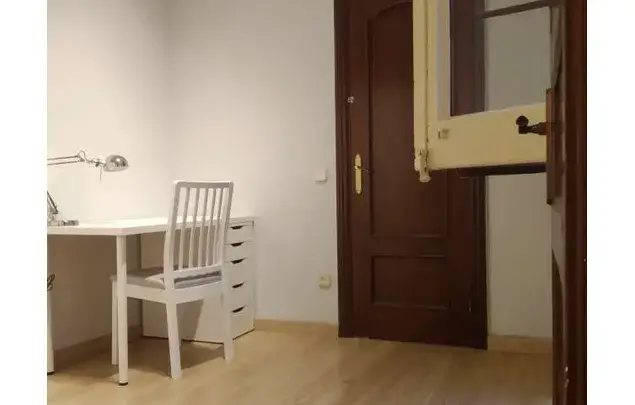 Alquiler de habitaci
ón 110m
² Barcelona