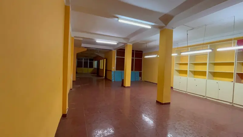 Venta Local Comercial Amueblado Reus 163m2