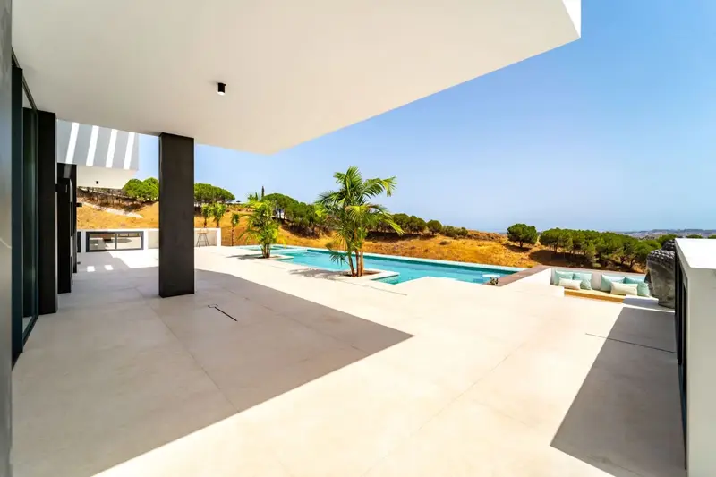 Chalet en alquiler en Valtocado, Mijas, Málaga