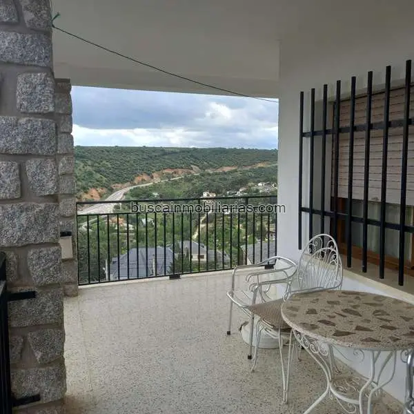 Chalet en Venta Los Navalmorales  Rio Cedena