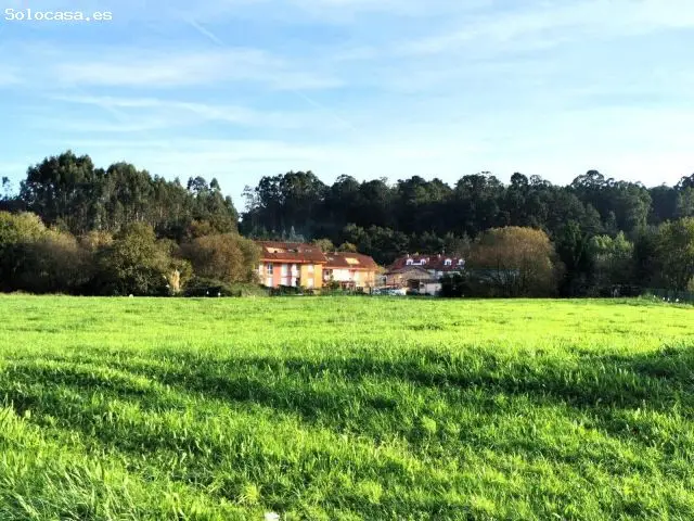 Terreno Urbanizable en Castaneda con Proyecto y Licencia