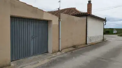 Chalet Rústico en Venta La Zarza Valladolid Cerca Medina del Campo