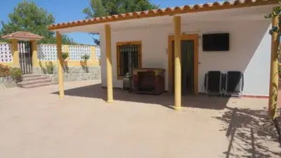 Chalet en venta en A 5 Km del Pueblo