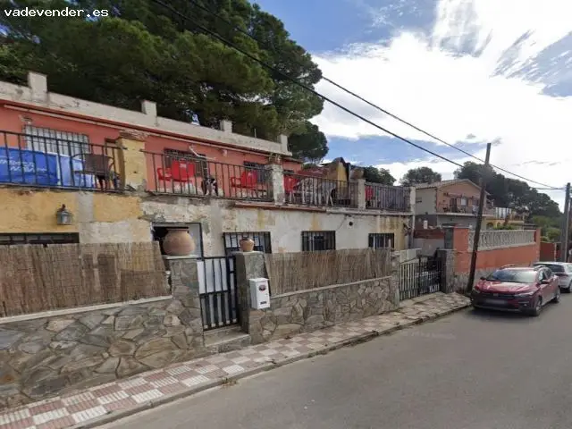 Piso Okupado en Venta para Inversores