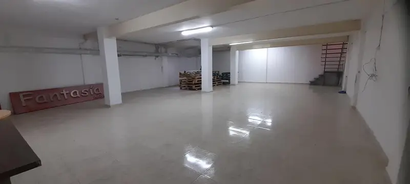 Venta Local Comercial con Patio en Centro Aspe