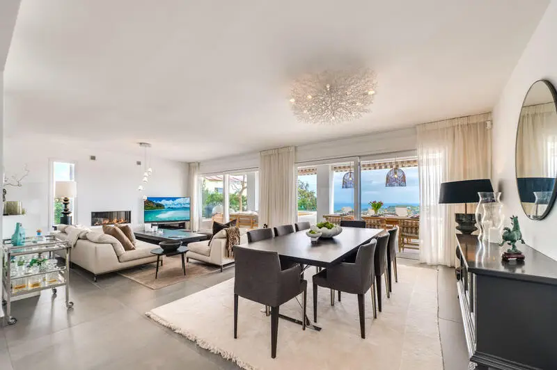 Villa de Lujo 5 Dormitorios Marbella La Mairena