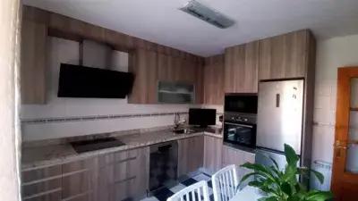 Chalet adosado en venta en Calle del Conde de Cedillo, 13