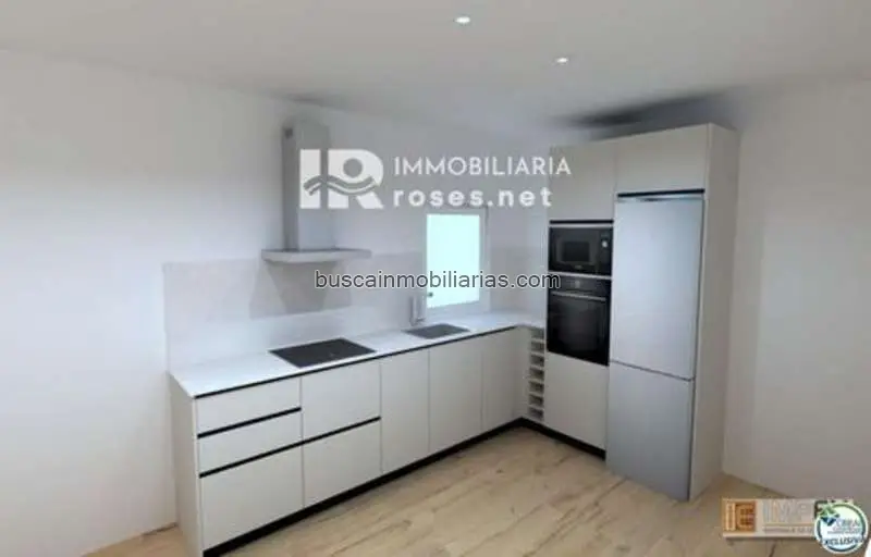 Apartamento en venta en Roses 2 habitaciones 2 baños