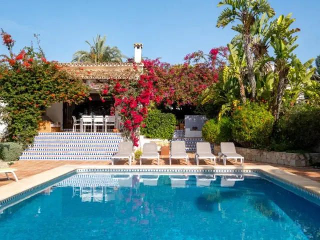 Casa-Villa de 4 Dormitorios alquiler Benissa, España