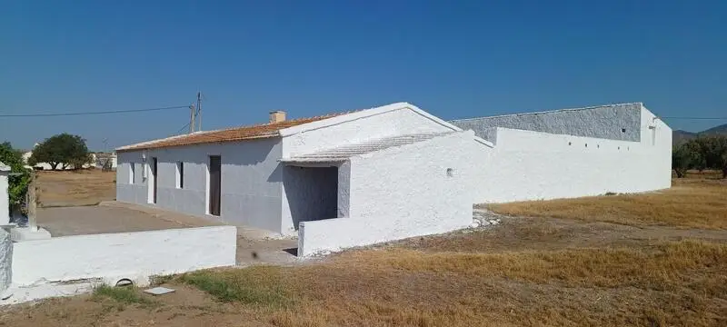Cortijo 4 Dormitorios Las Labores Almeria