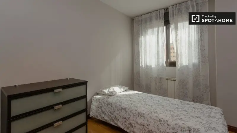 Apartamento en Madrid 3 Dormitorios 2 Baños Spotahome