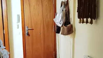 Piso en venta en Calle de la Luzmela