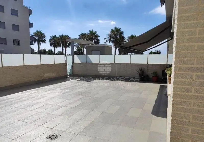 Apartamento en Torredembarra con vistas al mar