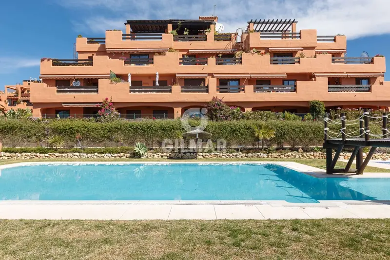 Ático en venta en Los Llanos, Estepona, Málaga