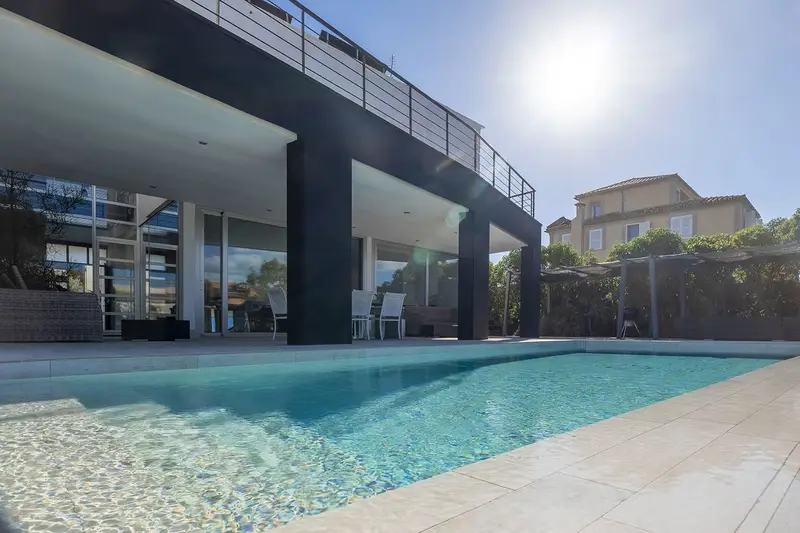 Chalet en Venta Sa Torre Llucmajor Mallorca Villa Lujo Piscina Infinity