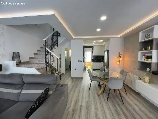 Villa Mediterránea Lujosa en Villamartín Orihuela Costa