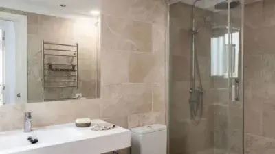 Apartamento en venta San Pedro Alcántara 3 dormitorios cerca de la playa