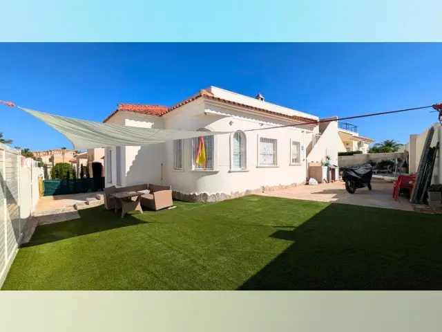 Casa Villa 3 Dormitorios Lo Crispin Algorfa