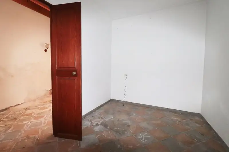Casa con Terraza en Llucmajor para Reformar