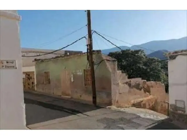 Suelo Urbano en Berja 154m2 Edificable 220m2