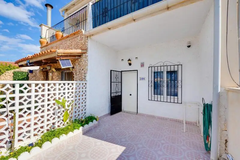 Dúplex 2 Dormitorios Torrevieja Solárium Terraza