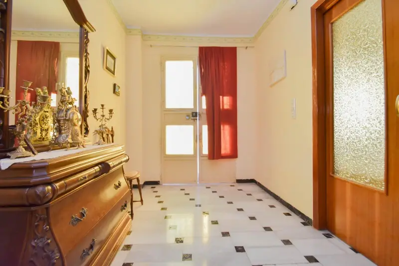 Venta Casa con Patio en Centro Durcal