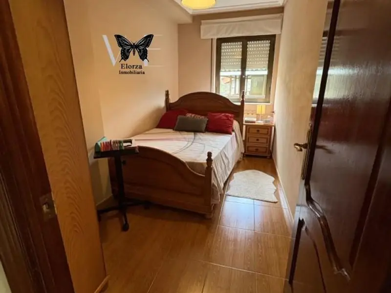 Chalet pareado en Pola de Lena 5 dormitorios 143m2