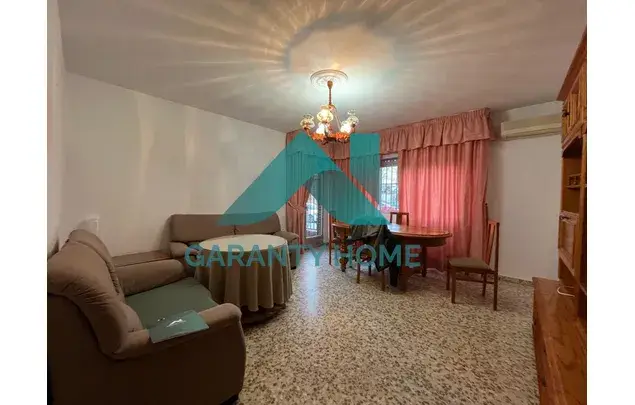 Alquiler Apartamento 4 Dormitorios 130m² Plasencia