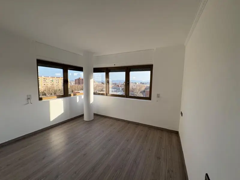Venta Piso con Calefaccion en Eix Macia Sabadell