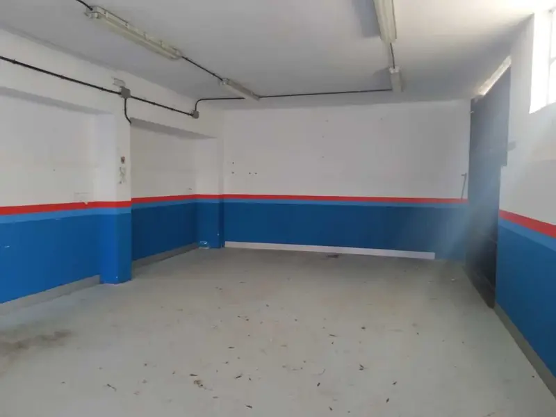 Venta Local Comercial 83m2 Navia
