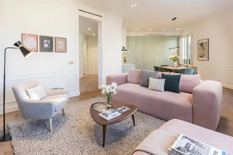 Apartamento en alquiler en Carrer de la Diputaci11n Barcelona