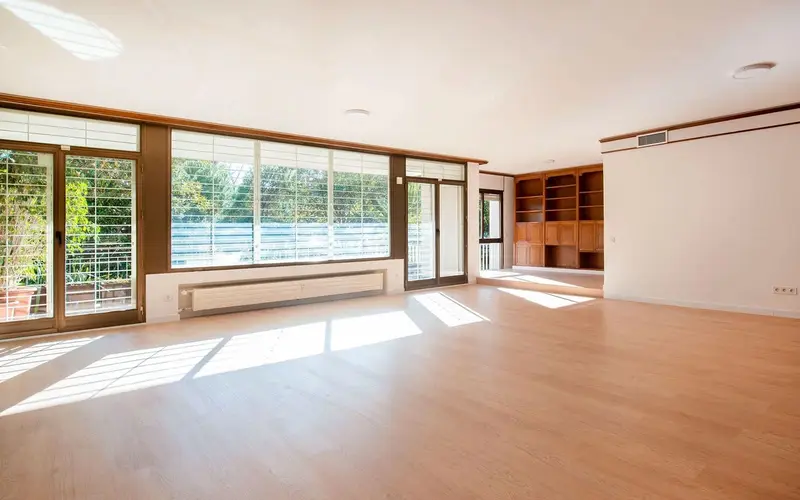 Alquiler Piso Pedralbes 5 habitaciones 4 baños reformado