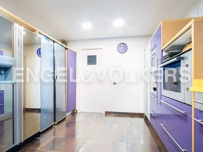 Chalet de Lujo en Venta en Borriol Castellon