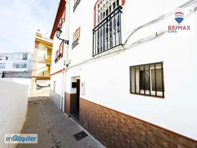 Alquiler con Opci	ón a Compra Casa Baza Centro