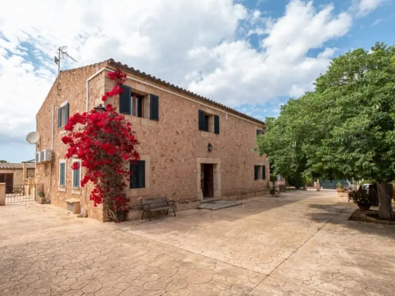 Finca Rural en Venta Mallorca Gran Propiedad con Caballerizas