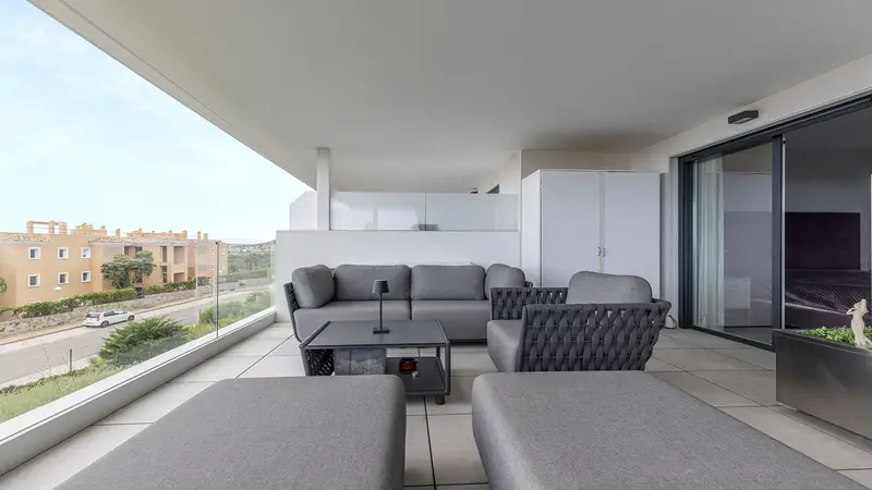 Apartamento 3 Dormitorios Doña Julia Vistas al Mar Piscina Gimnasio
