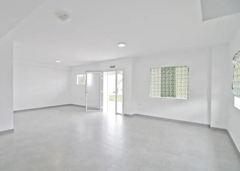 Local Comercial en venta en Motril, Granada
