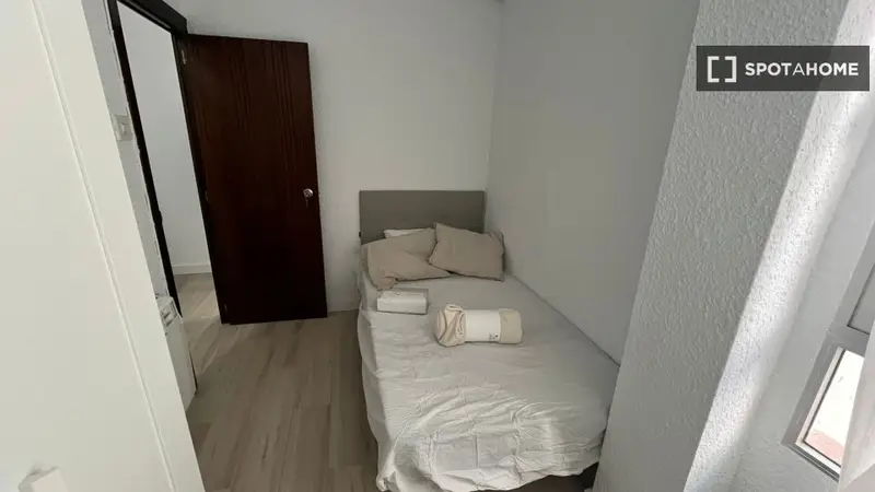 Habitacion amueblada Paseo Fernando el Catolico Zaragoza