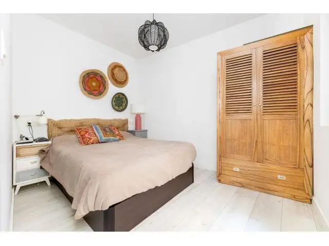 Realejo Piso 3 Dormitorios Reformado Con Patio Granada