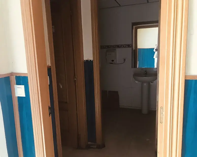 Local 270m2 Burgos Padre Aramburu