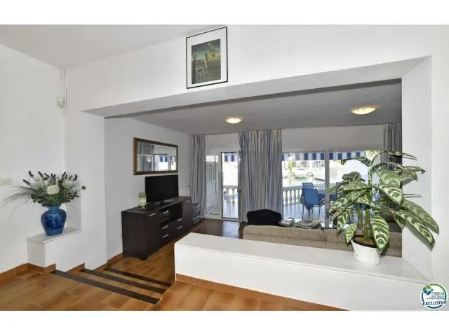 Chalet en Venta Empuriabrava Girona Cerca de la Playa