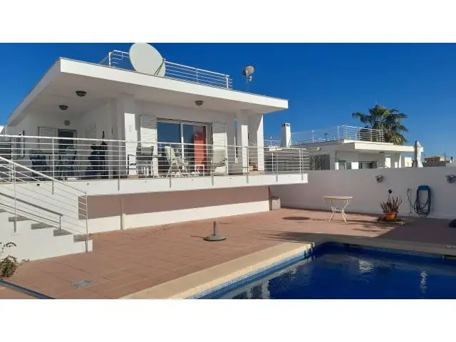 Chalet Moderno en Mojácar con Piscina y Vistas al Mar