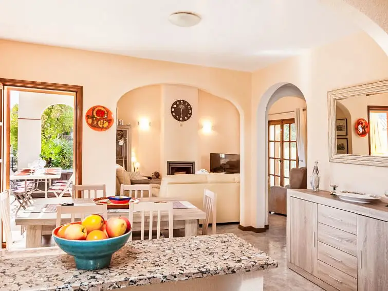 Casa Villa 4 Dormitorios Alquiler Calonge Espaa