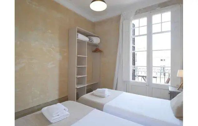 Apartamento 3 Dormitorios Barcelona Centro Sant Antoni